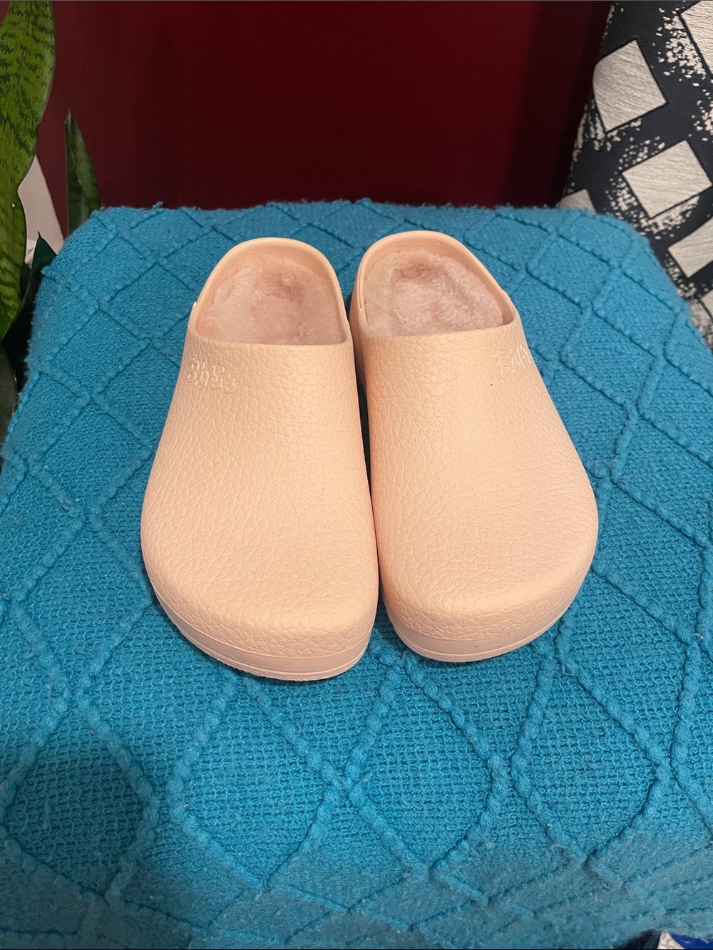 Birkenstock Women's Slip-On Clog in Light Pink - Picture 5 of 10